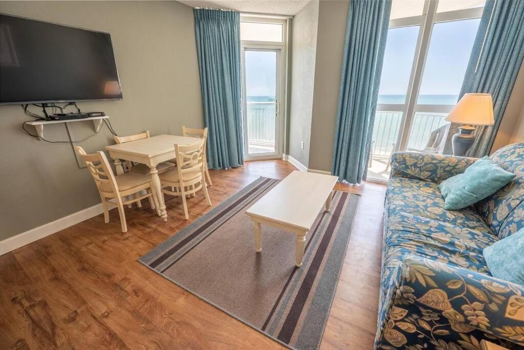 Baywatch Renovated, Unobstructed Oceanfront Views! Villa Myrtle Beach Bagian luar foto