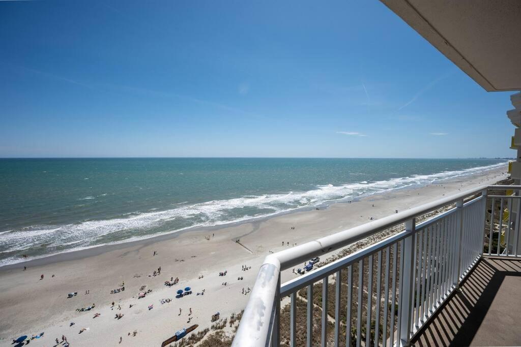Baywatch Renovated, Unobstructed Oceanfront Views! Villa Myrtle Beach Bagian luar foto