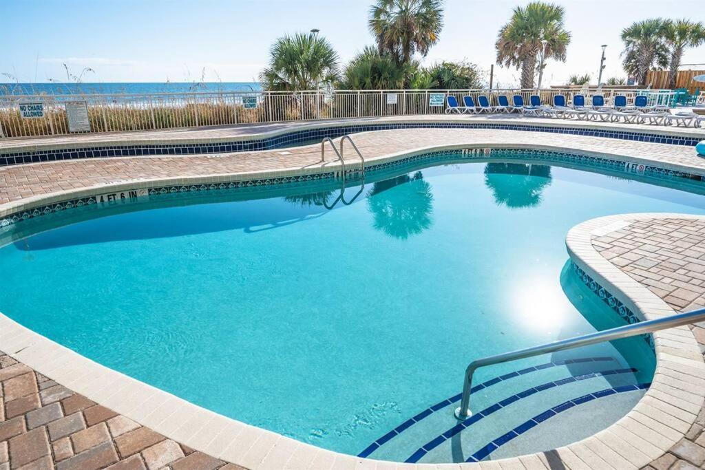 Baywatch Renovated, Unobstructed Oceanfront Views! Villa Myrtle Beach Bagian luar foto