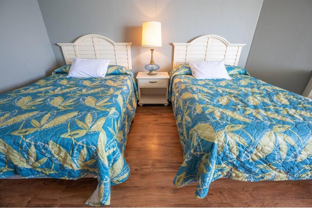 Baywatch Renovated, Unobstructed Oceanfront Views! Villa Myrtle Beach Bagian luar foto