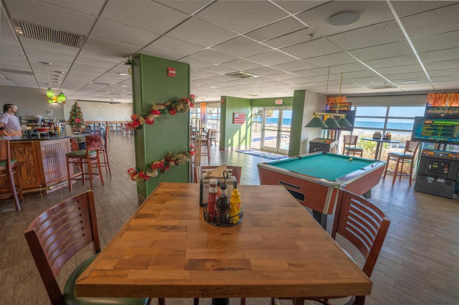 Baywatch Renovated, Unobstructed Oceanfront Views! Villa Myrtle Beach Bagian luar foto